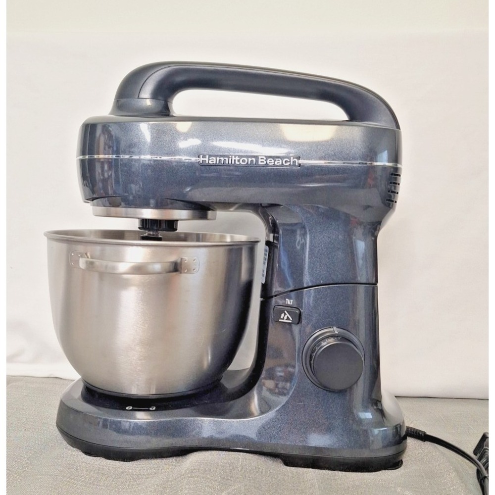 Hamilton Beach 7 Speed Stand Mixer 63394 Metallic Black Bowl and Cover